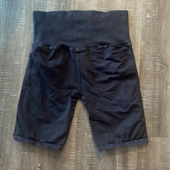 FP Movement Good Karma Bike Short - Picture 5 of 5